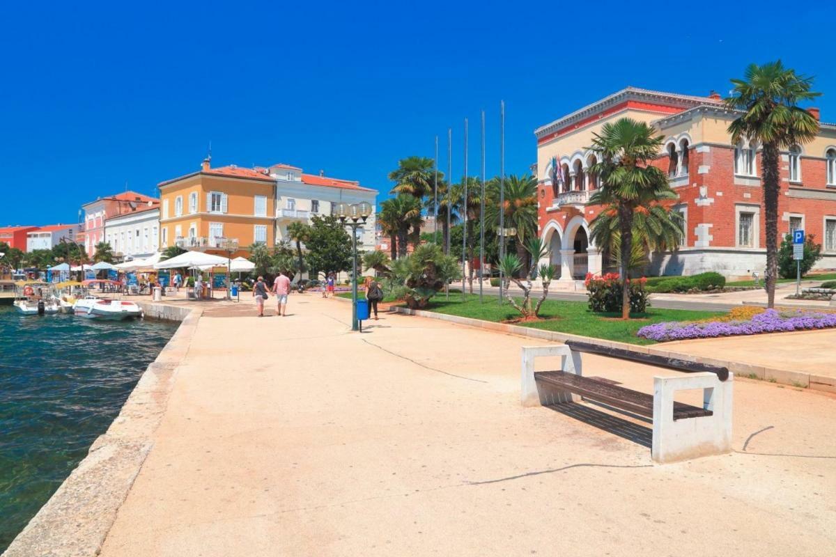 App Roko 2 Poreč Exterior foto